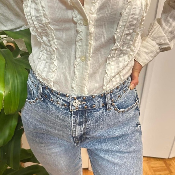 Kensie Studded Light Blue High-Rise Jeans , size 10 - Picture 2 of 8